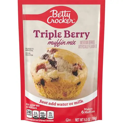 BETTY CROCKER - TRIPLE BERRY MUFFIN MIX
