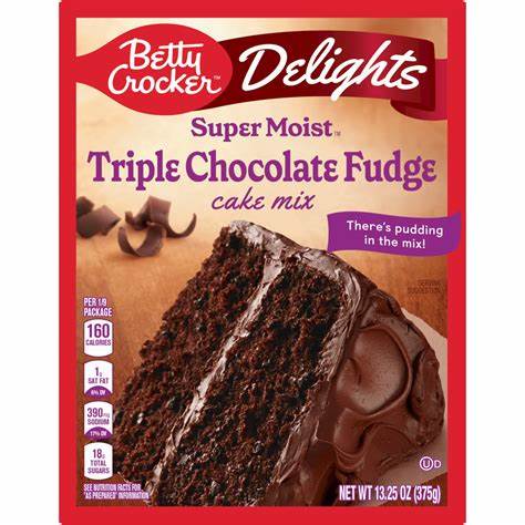 BETTY CROCKER - CAKE MIX - TRIPLE CHOCOLATE FUDGE